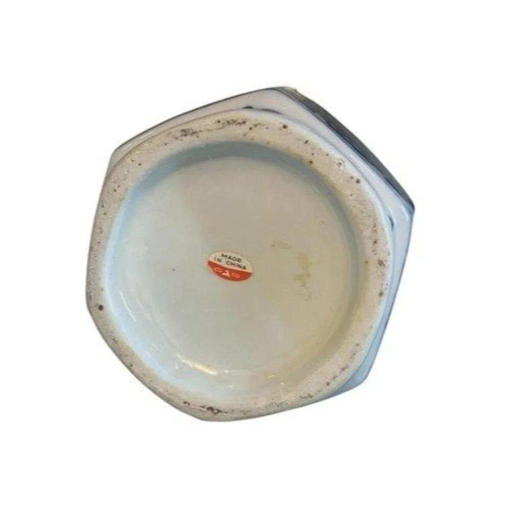 VTG GAO Ancienne Porcelain Hand‎ Painted Chinese Hexagon Panelled Vase 18